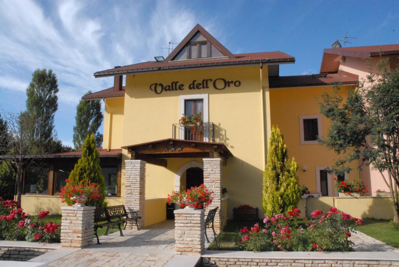 Hotel Valle Dell' Oro เปสกัสเซโรลี ภายนอก รูปภาพ